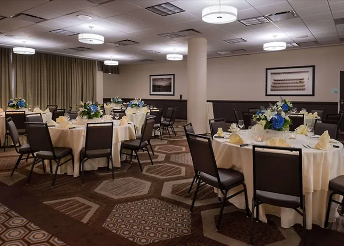 Sonesta Chicago O'hare Airport Hotel